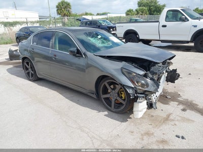 INFINITI G37 2013