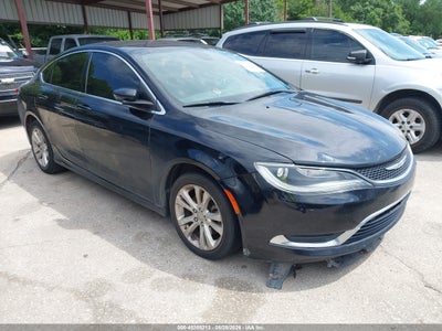 CHRYSLER 200 2015