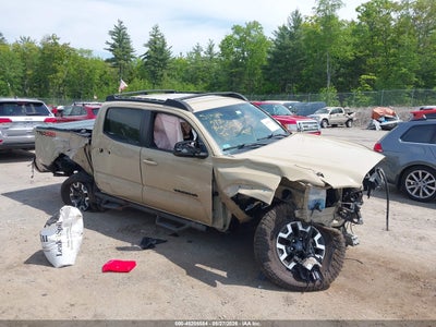 TOYOTA TACOMA 2019