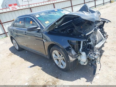 FORD TAURUS 2019
