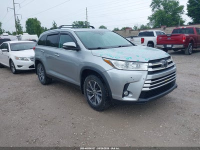 TOYOTA HIGHLANDER 2019
