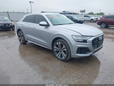 AUDI Q8 2019