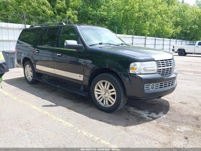 LINCOLN NAVIGATOR L 2013