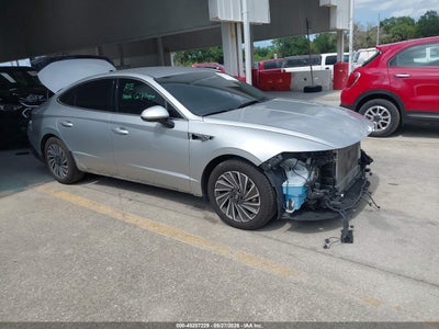 HYUNDAI SONATA HYBRID 2025