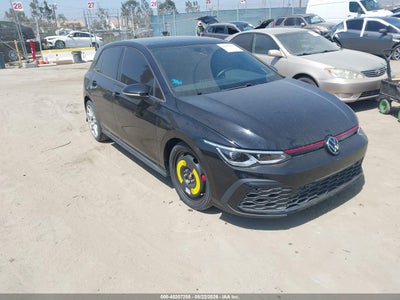 VOLKSWAGEN GOLF GTI 2024