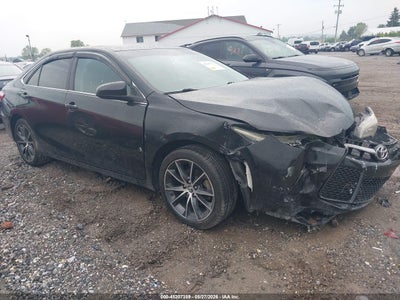 TOYOTA CAMRY 2016