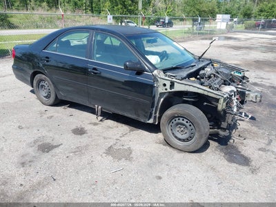TOYOTA CAMRY 2004