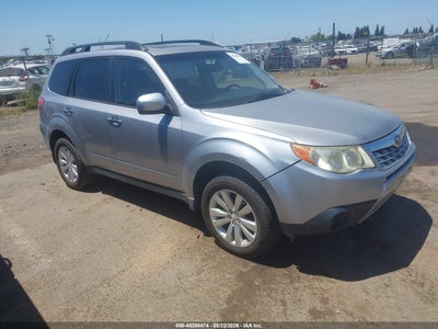 SUBARU FORESTER 2012