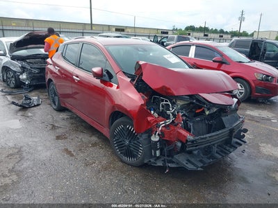 NISSAN LEAF 2023