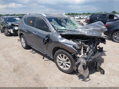 NISSAN ROGUE 2019