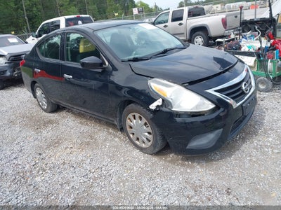 NISSAN VERSA 2015