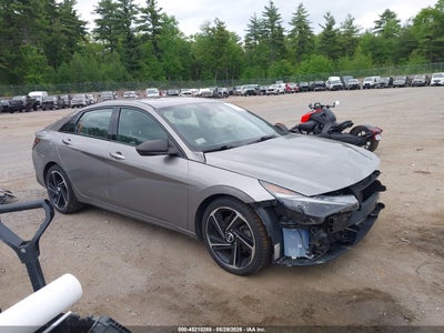 HYUNDAI ELANTRA 2022