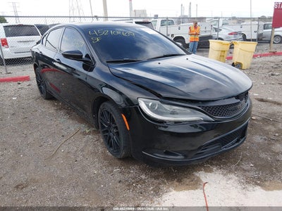 CHRYSLER 200 2015