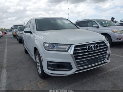 AUDI Q7 2017