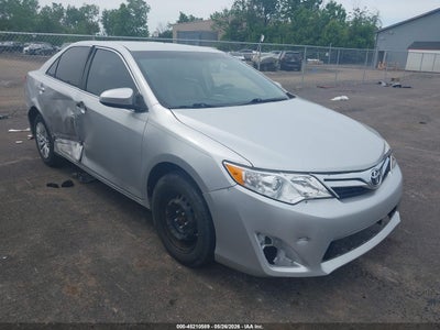 TOYOTA CAMRY 2012