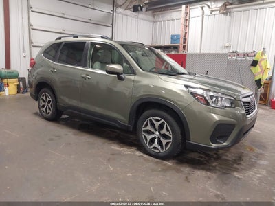 SUBARU FORESTER 2019