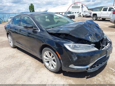 CHRYSLER 200 2015