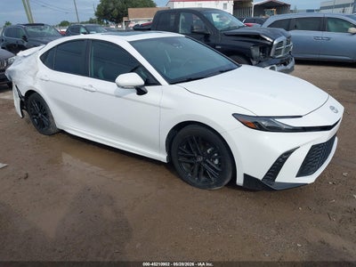 TOYOTA CAMRY 2025