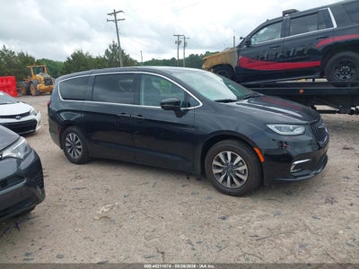 CHRYSLER PACIFICA HYBRID 2023