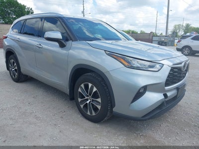 TOYOTA HIGHLANDER 2020