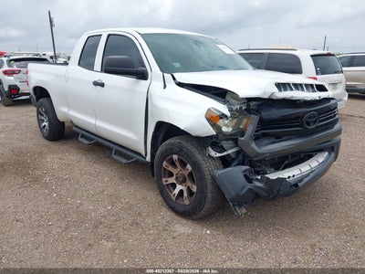 TOYOTA TUNDRA 2017