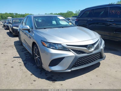 TOYOTA CAMRY 2020