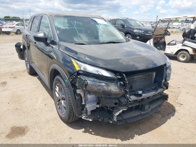 NISSAN ROGUE 2024