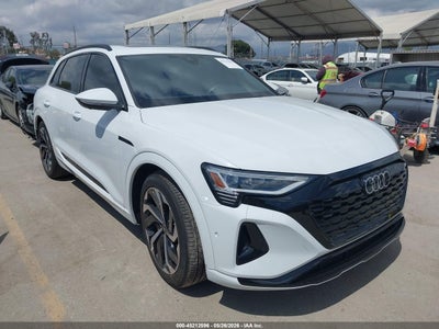 AUDI Q8 E-TRON 2024