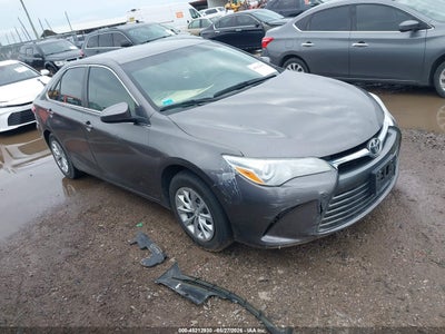 TOYOTA CAMRY 2016