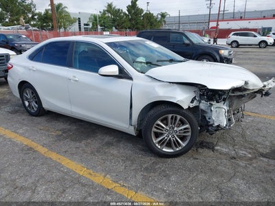 TOYOTA CAMRY 2016