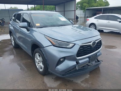 TOYOTA HIGHLANDER 2023
