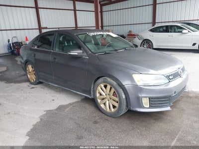 VOLKSWAGEN JETTA 2013