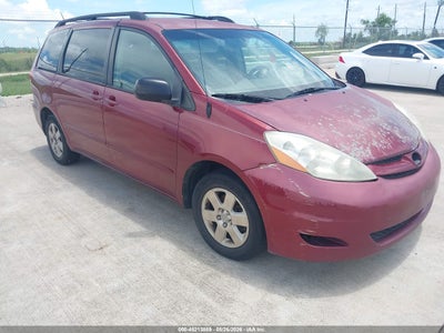 TOYOTA SIENNA 2008