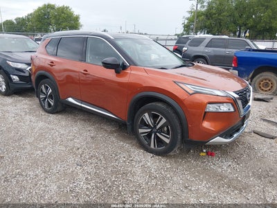 NISSAN ROGUE 2022