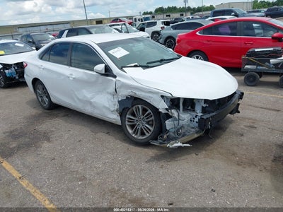 TOYOTA CAMRY 2016