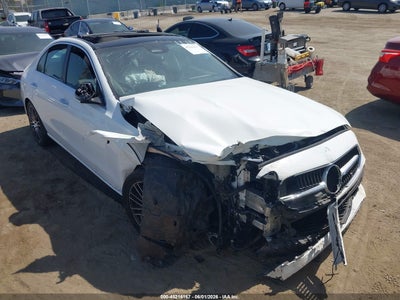 MERCEDES-BENZ C 300 2024
