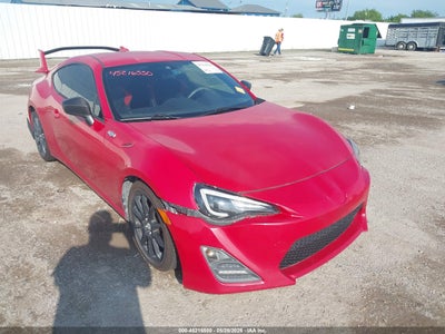 SCION FR-S 2015