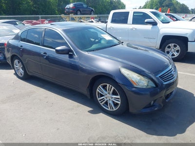 INFINITI G37 2011