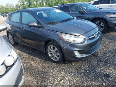 HYUNDAI ACCENT 2012