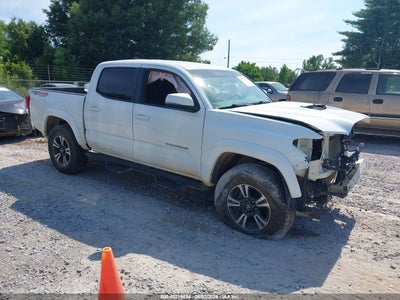 TOYOTA TACOMA 2016