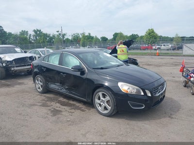 VOLVO S60 2012