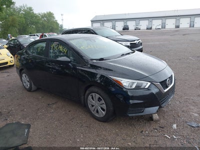 NISSAN VERSA 2022