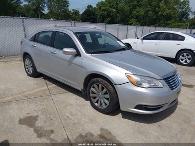 CHRYSLER 200 2012