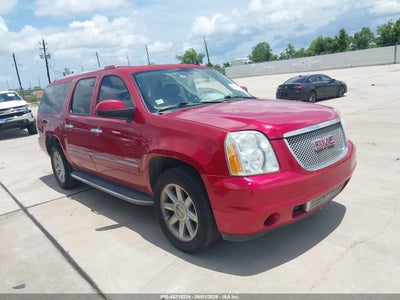 GMC YUKON XL 1500 2013