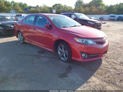 TOYOTA CAMRY 2012