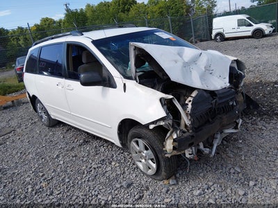 TOYOTA SIENNA 2005