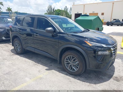NISSAN ROGUE 2024