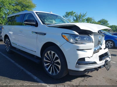 LINCOLN NAVIGATOR 2022