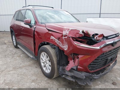 TOYOTA GRAND HIGHLANDER 2025