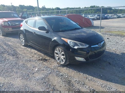 HYUNDAI VELOSTER 2013